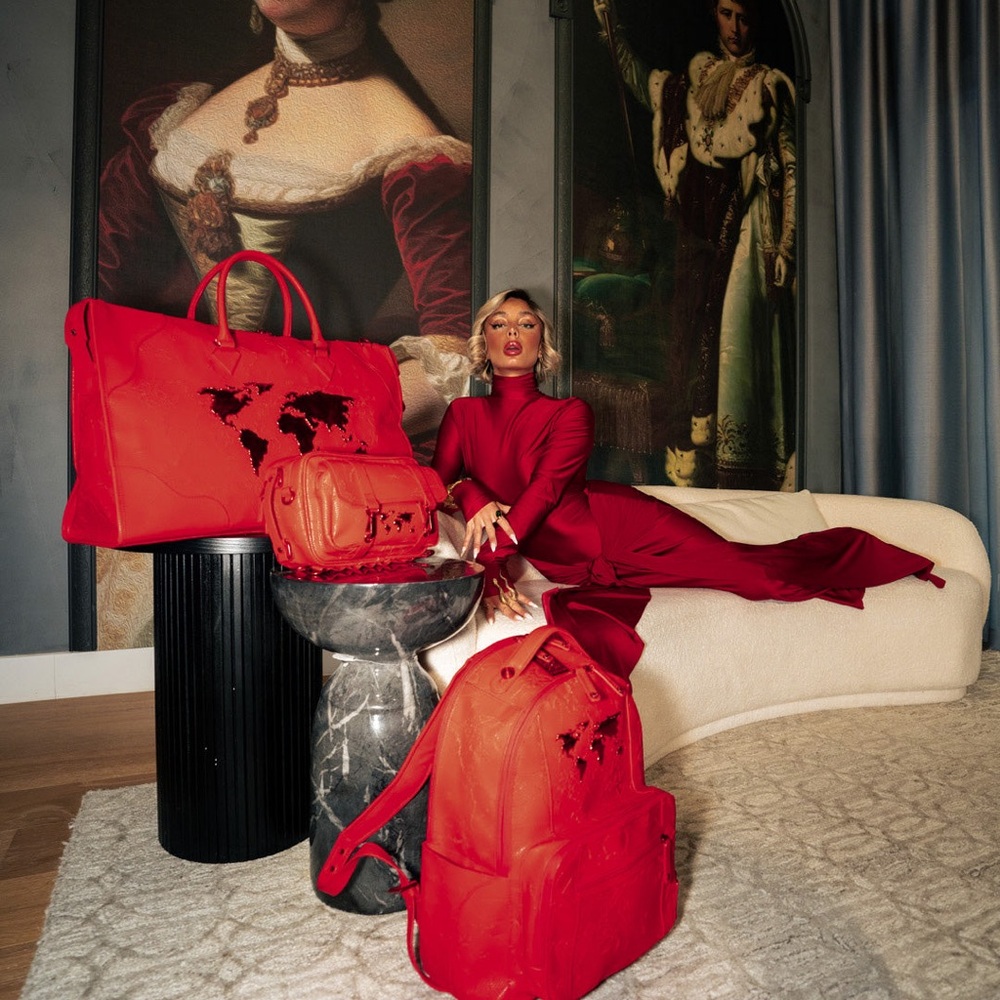 Authentic Sprayground JAMES FIRST CLASS RUBY RED CROSSBODY NWT - Picture 6 of 6